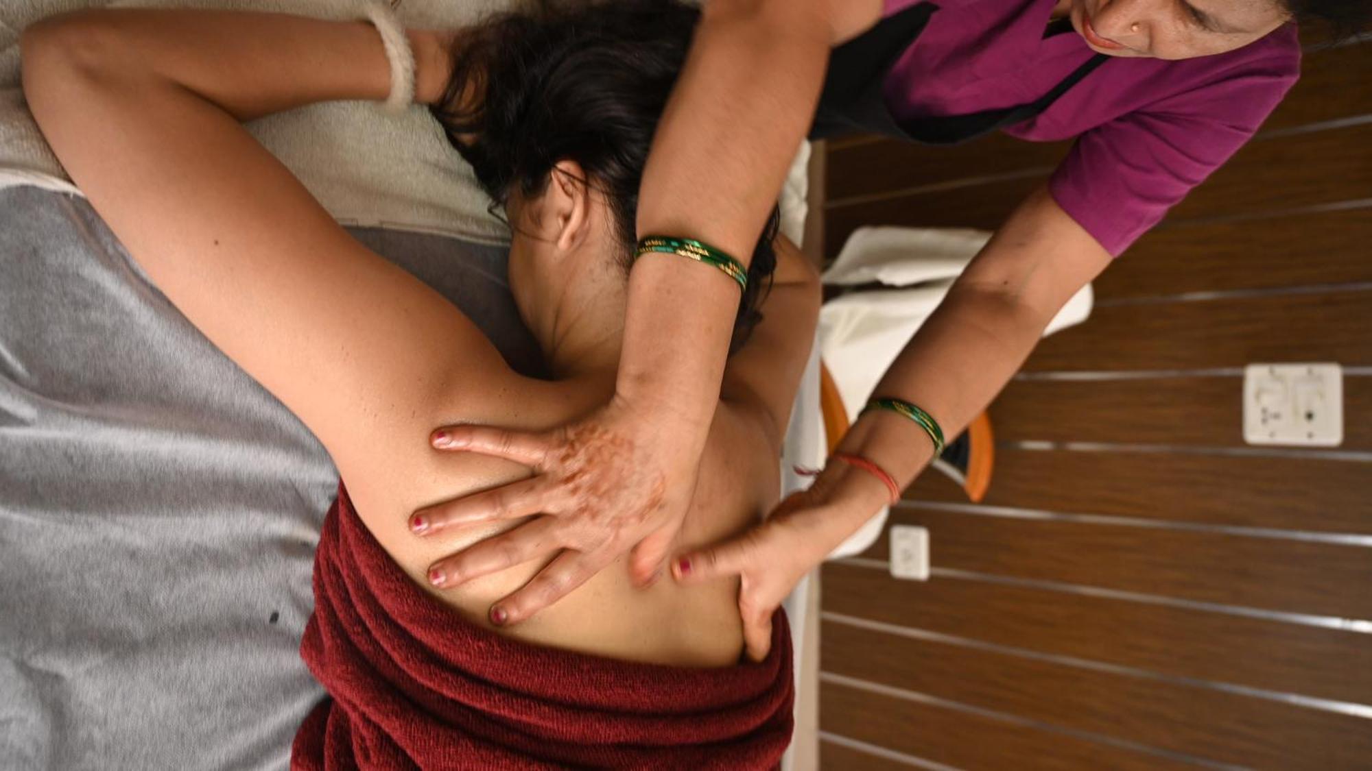 Ayurveda Bhavan Rishīkesh Esterno foto