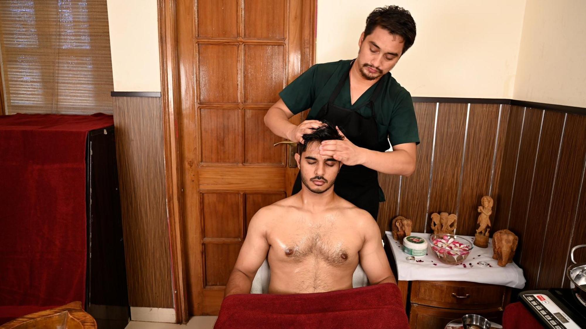 Ayurveda Bhavan Rishīkesh Esterno foto