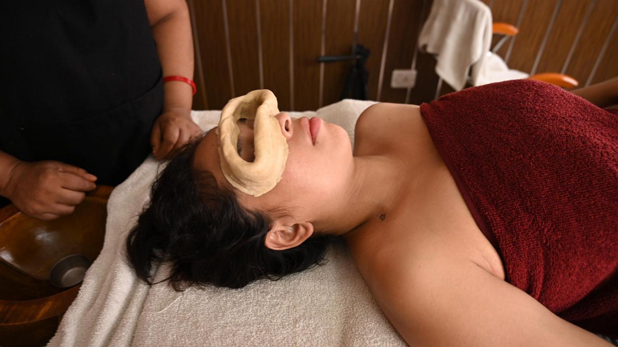 Ayurveda Bhavan Rishīkesh Esterno foto