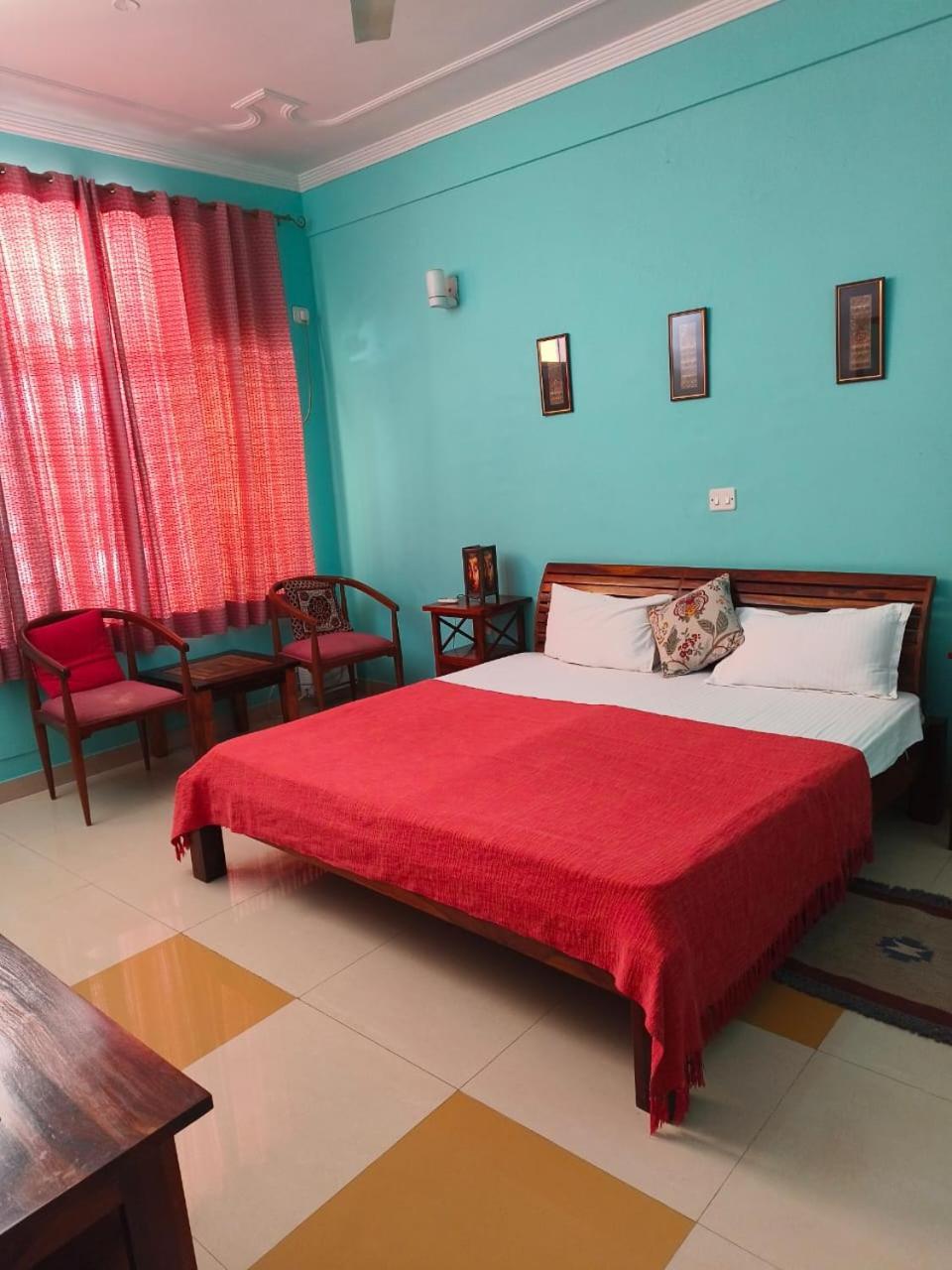 Ayurveda Bhavan Rishīkesh Esterno foto